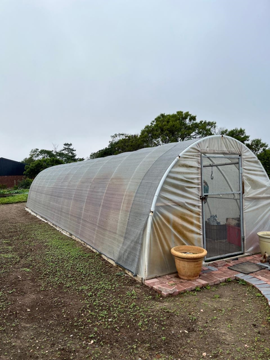 Commercial Property for Sale in Aalwyndal Western Cape